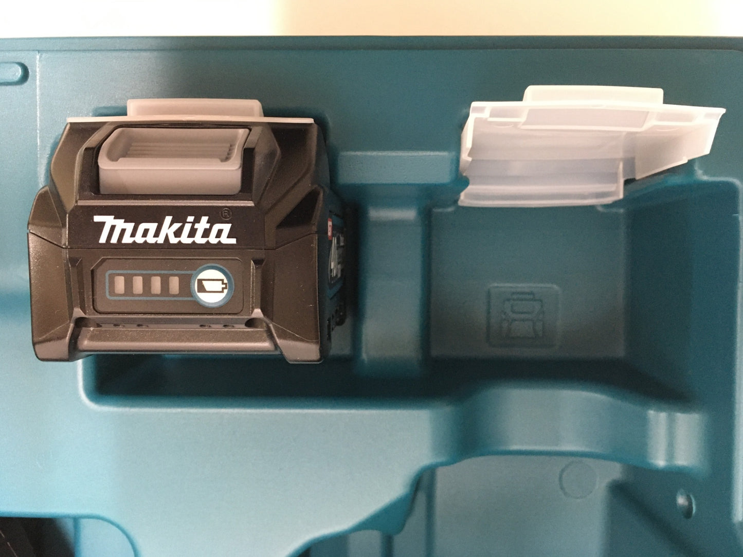 ※送料無料※ マキタ makita 充電式インパクトレンチ TW001GRDX セット品 未開封 囗G