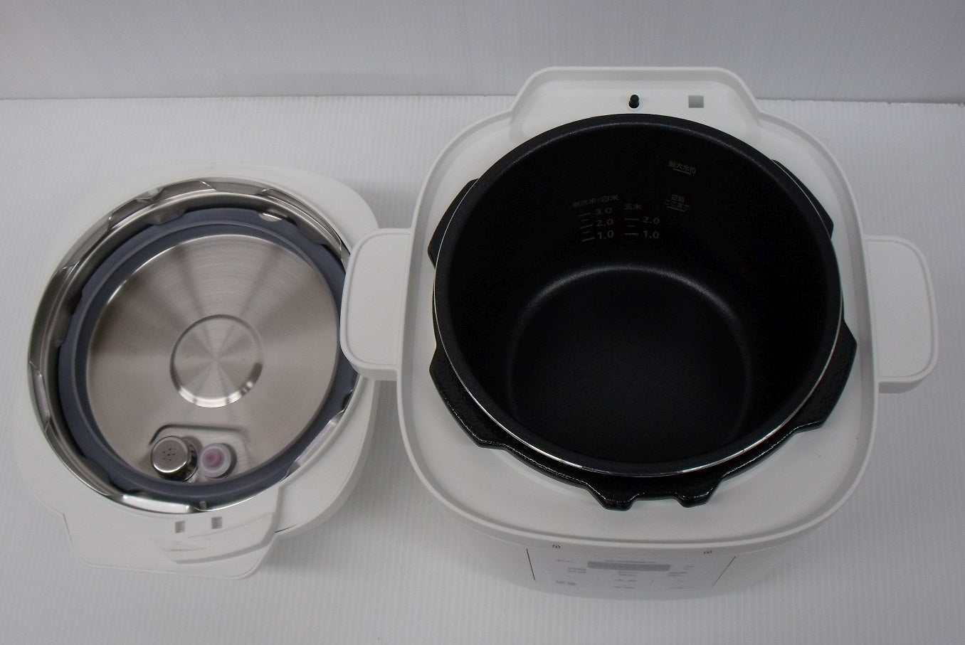 アイリスオーヤマ 電気圧力鍋 3.0L KPC-REMA3囗T巛