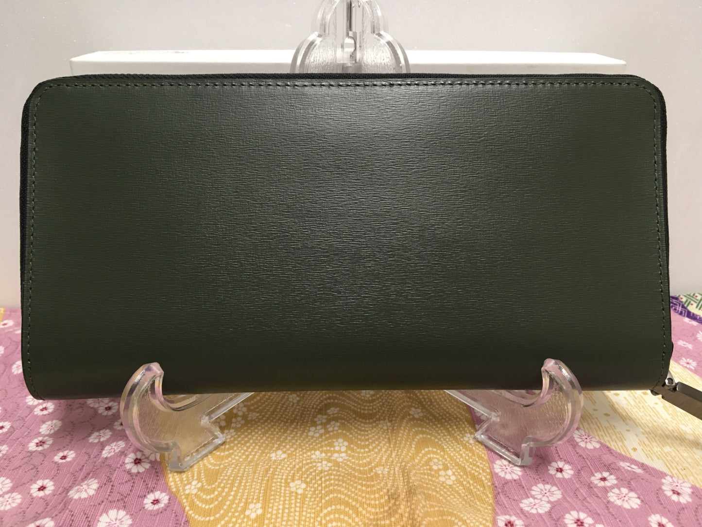 ※送料無料※ CK CALVIN KLEIN シーケーカルバンクライン 長財布 ラウンドファスナー バンシー 中古 囗G