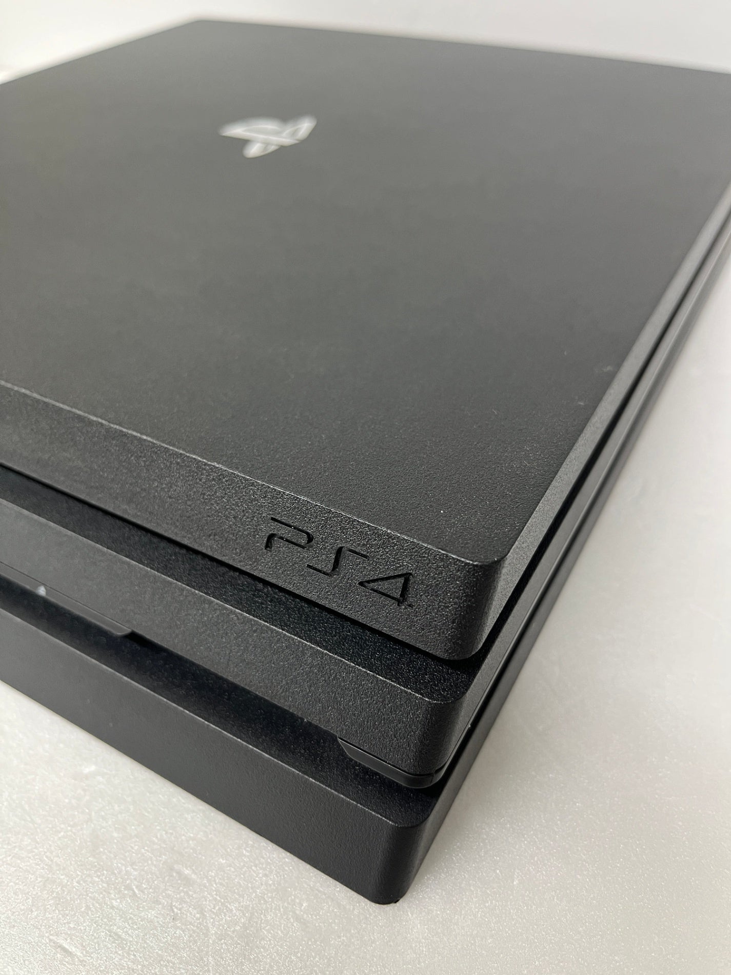 SONY ソニー PlayStation4 Pro 本体 CUH-7100B