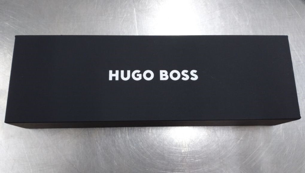中古美品 ヒューゴボス HUGOBOSS ボールペン ソフィスティケイテッド クロームダイヤモンド 囗T巛