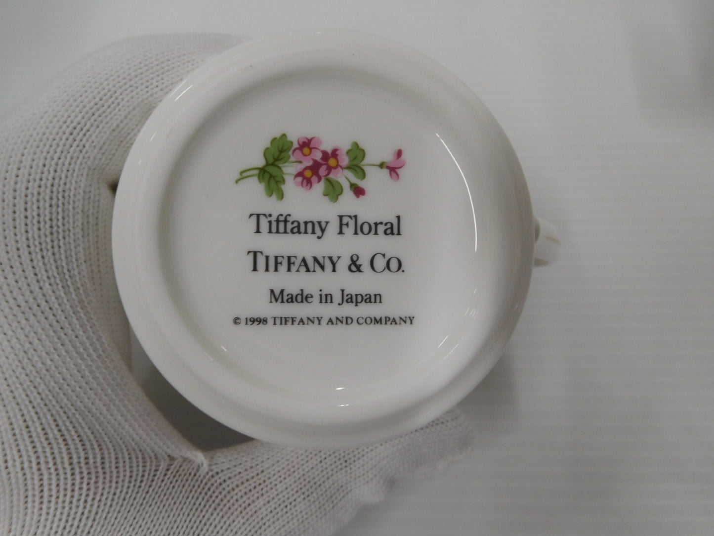 送料無料 TIFFANY&CO.ティファニー フローラルペアマグカップ 囗T巛