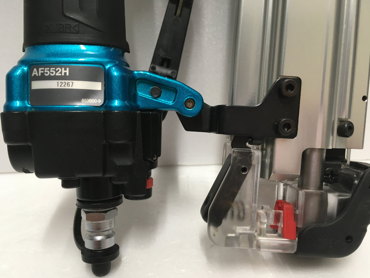 ※送料無料※ マキタ makita 高圧仕上釘打 フィニッシュネイラ AF552HM 未チェック ジャンク品 囗G