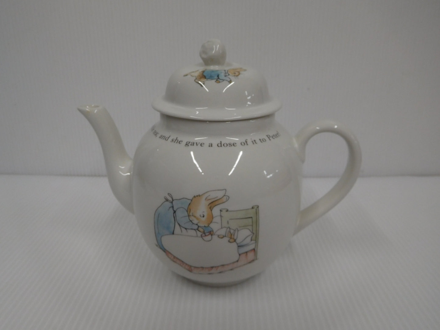 WEDGWOOD ピーターラビット ティーポット 囗T巛