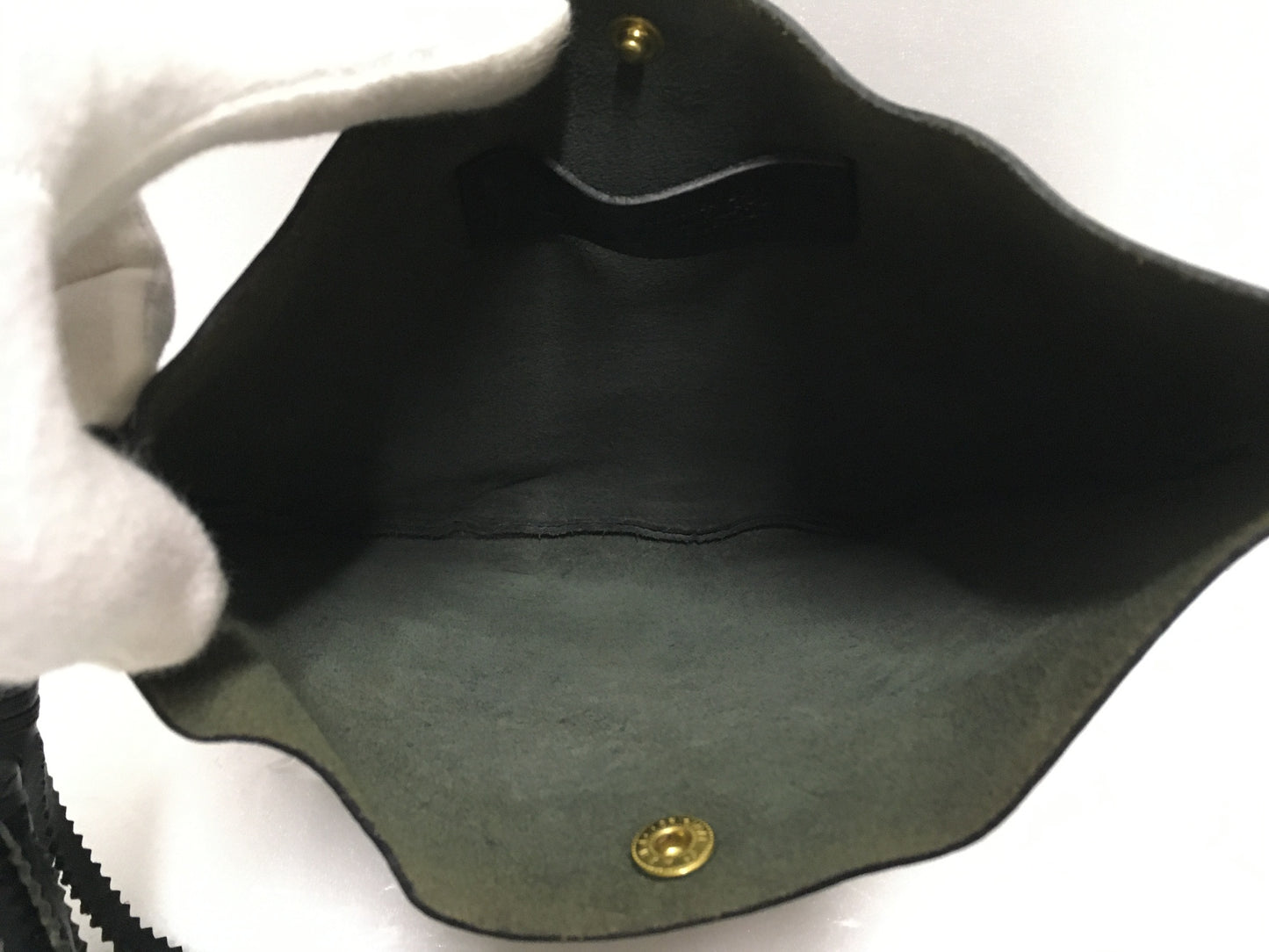 ※送料無料※ IL BISONTE イルビゾンテ ショルダーバッグ 23H41 レザー ブラック 中古 囗G