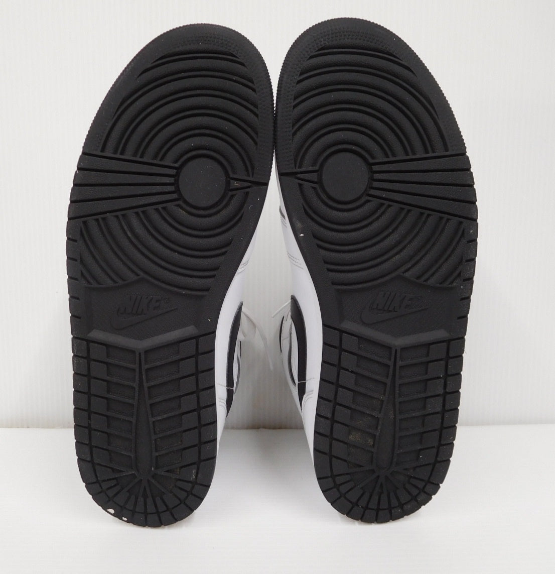 NIKE ナイキ AIR JORDAN 1 MID エア ジョーダン 1 ミッド ホワイト・ブラック DQ8426-132 size:29.5cm囗T巛