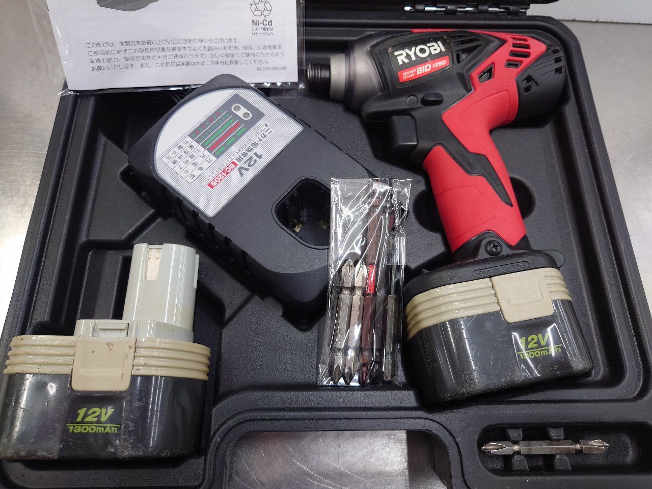 京セラ リョービ 12V充電式インパクトドライバー BID-1250 動作品 囗T巛
