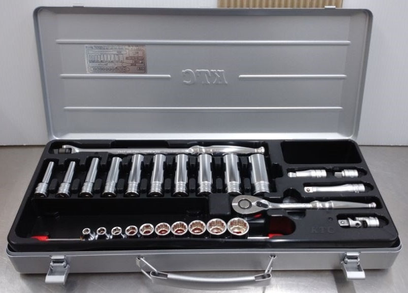 未使用品 KTC 9.5sq(3/8)ソケットレンチセット TB3X20 囗T巛