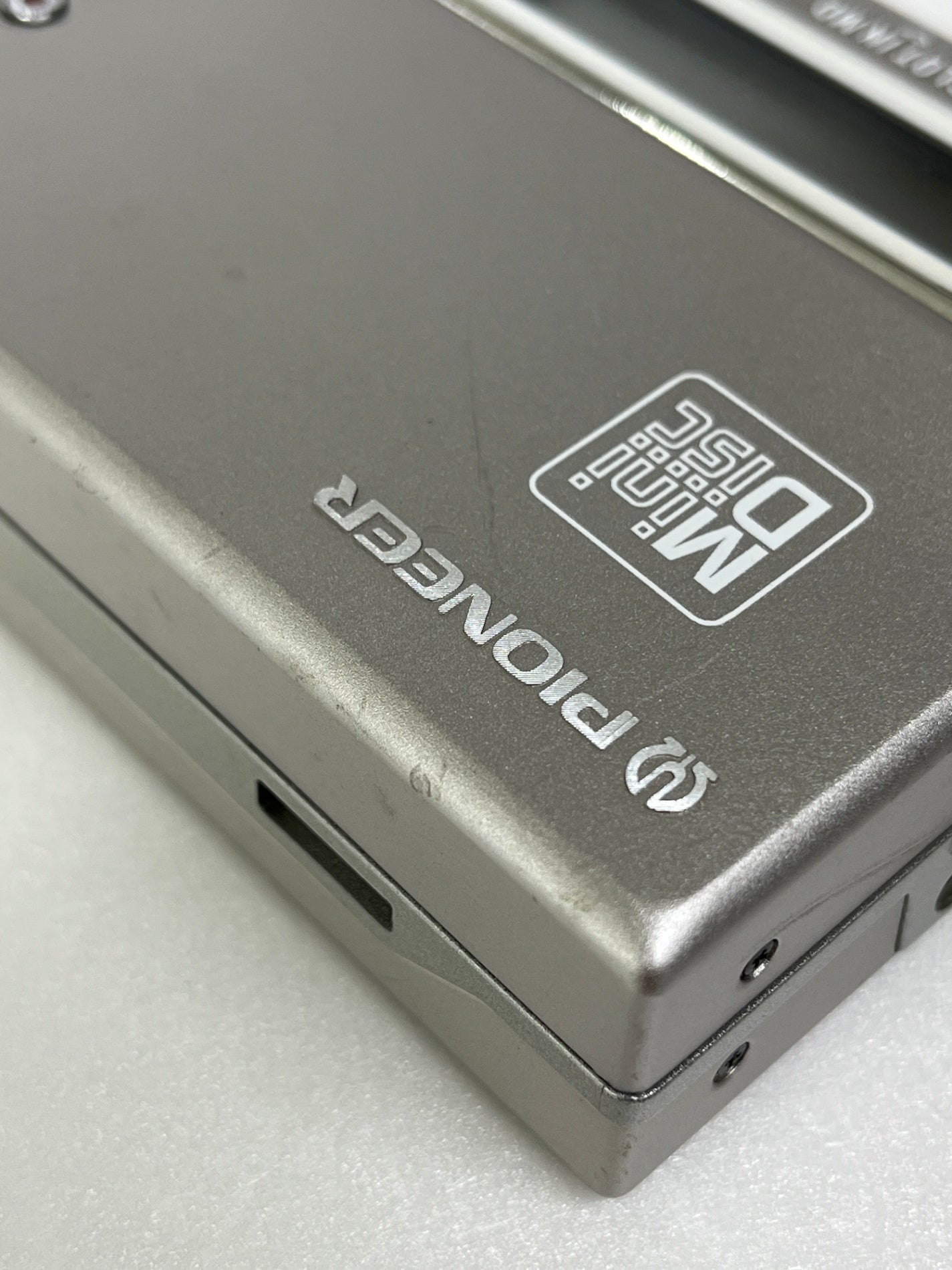 ジャンク PIONEER パイオニア ポータブルMDレコーダー PMD-R1