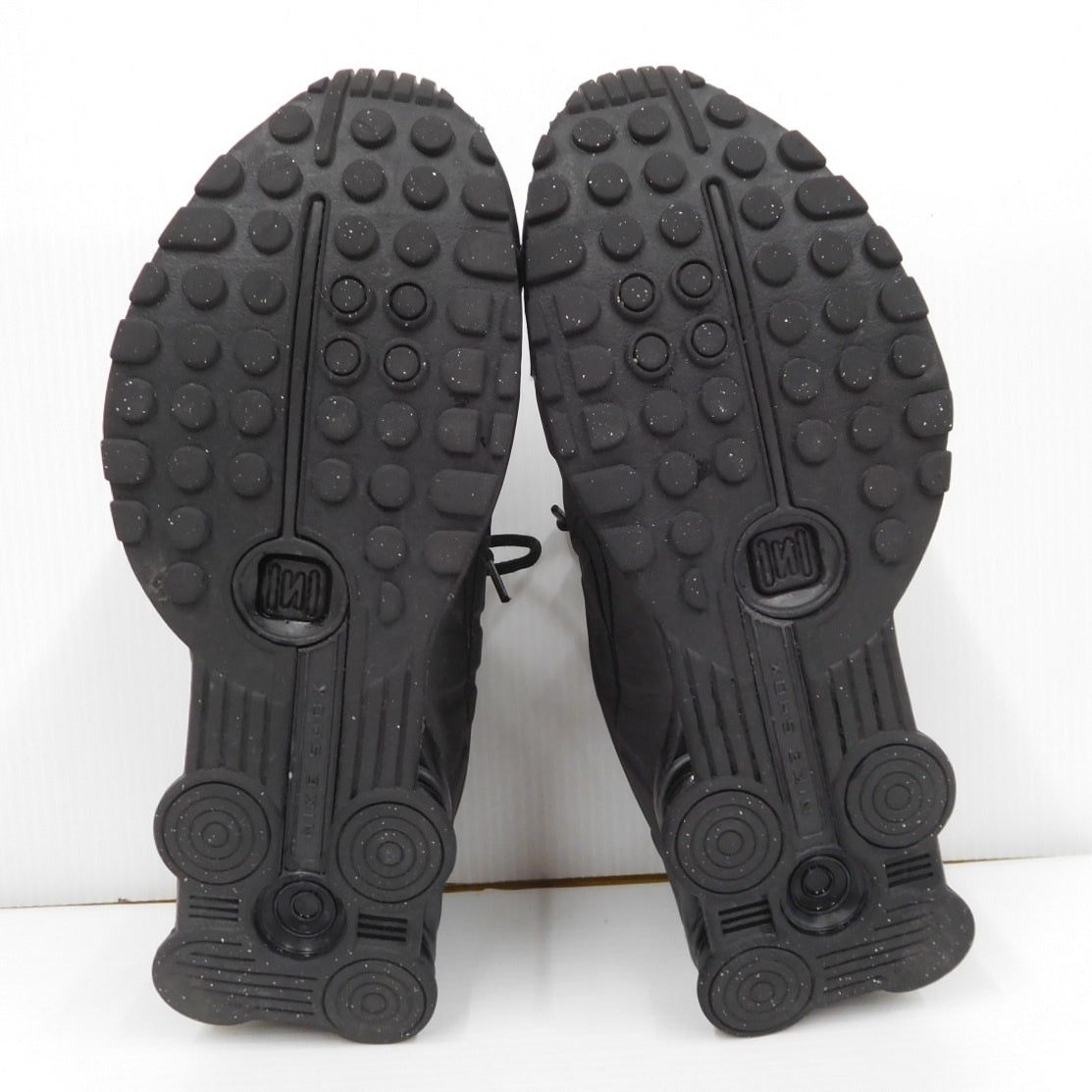 NIKE SHOX R4 ナイキ ショックス R4 HQ1988-001 ブラック size:27cm 中古囗T巛