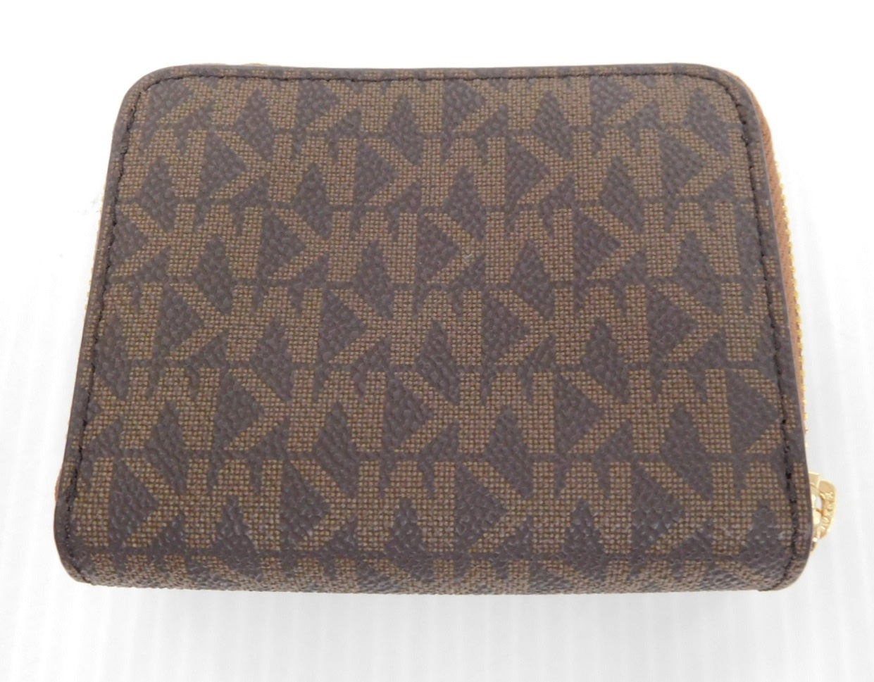 美品!MICHAEL KORS マイケルコース 三つ折り財布 ブラウン 35H9GTVZ5B囗T巛