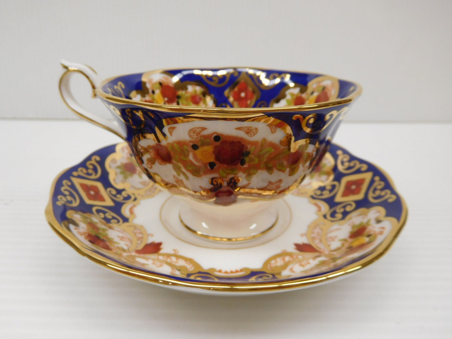 ROYAL ALBERT ロイヤル アルバート カップ&ソーサー囗T巛