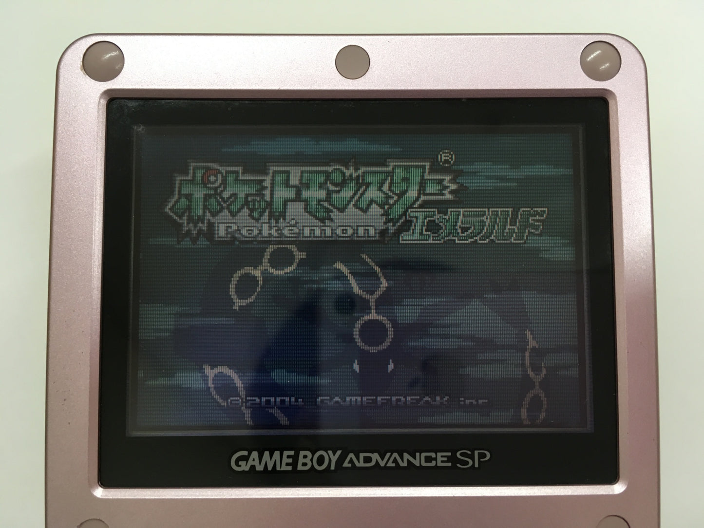 ※送料無料※ ゲームボーイアドバンス ポケットモンスター エメラルド 内臓電池切れ 中古 ジャンク 囗G