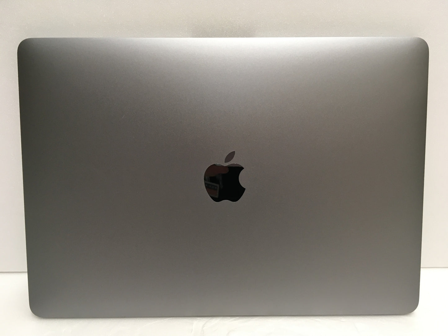 ※送料無料※ Apple MacBook Pro A2338 256GB 13インチ シルバーグレー 中古 囗G