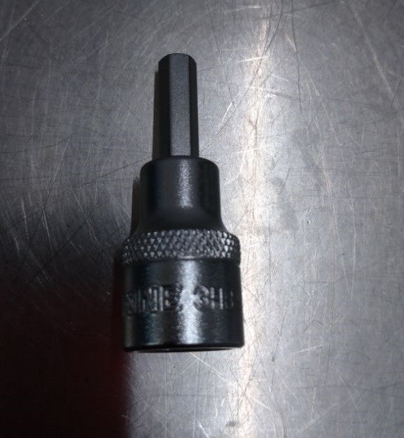 中古美品 TONE トネ プレセット形トルクレンチ T3MN50 9.5sq(3/8) 囗T巛