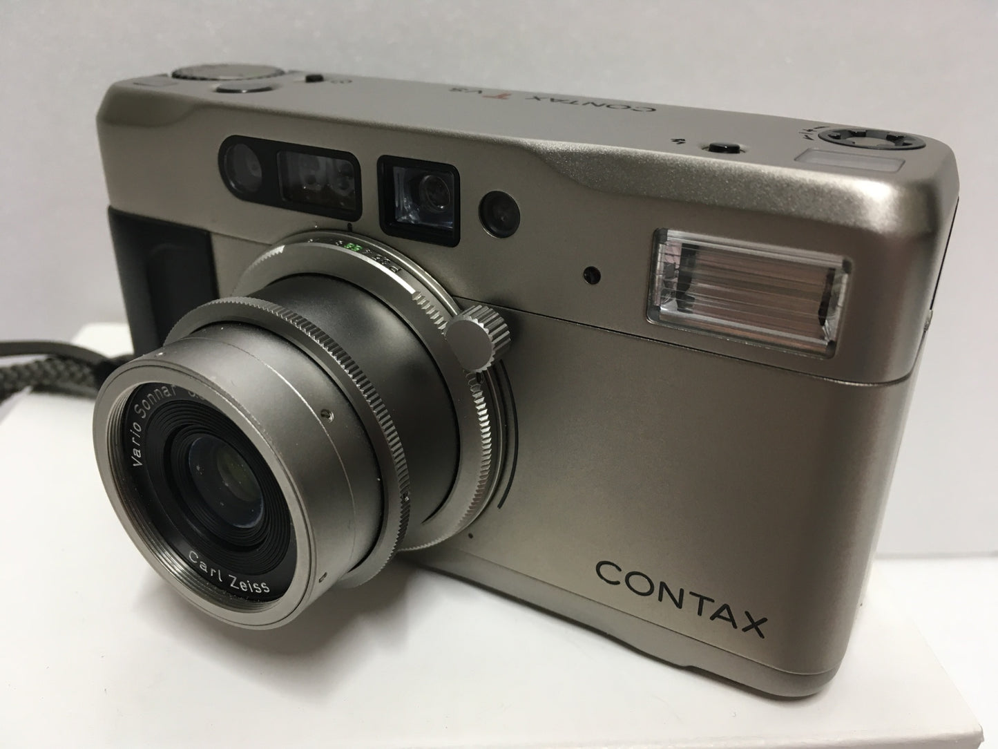 ※送料無料※ CONTAX TVS コンパクトフィルムカメラ 未チェック ジャンク品 囗G