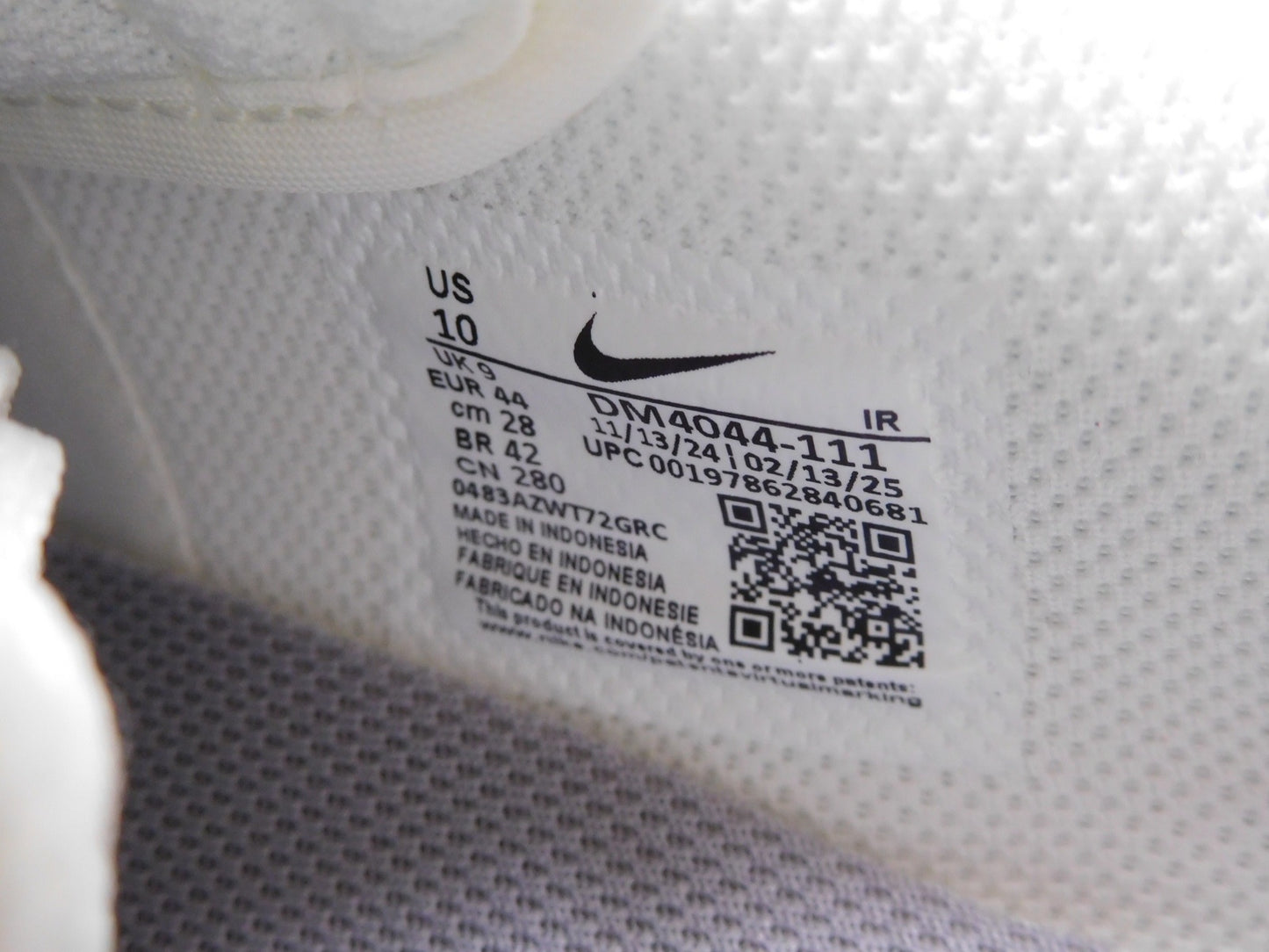 送料無料 NIKE DM4044-111 コルテッツ 表記サイズ28cm囗T巛
