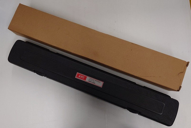 中古美品 KTC プレセット型トルクレンチ CMPC2004 12.7sq(1/2) 囗T巛