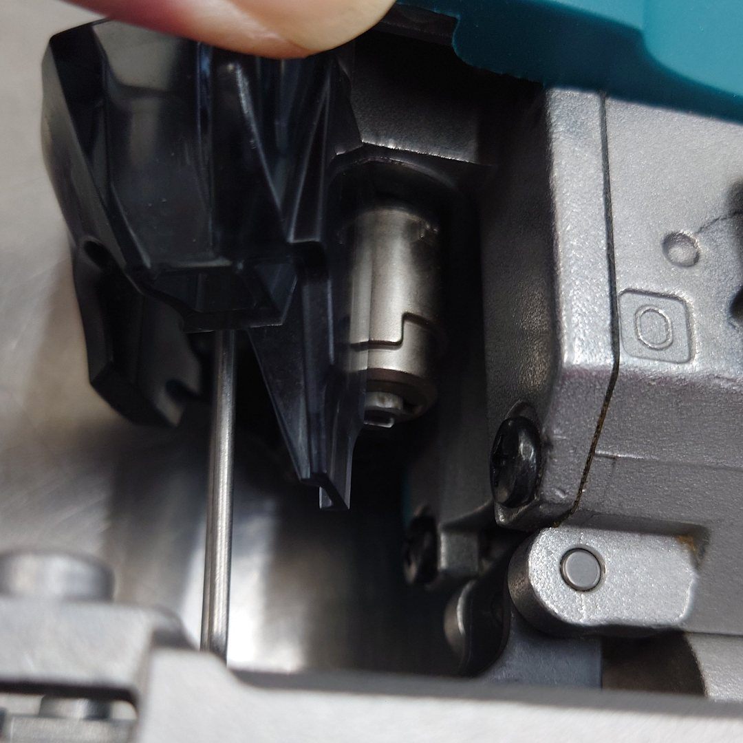 マキタ Makita 18V充電式ジグソー JV182DZK 中古美品 囗T巛