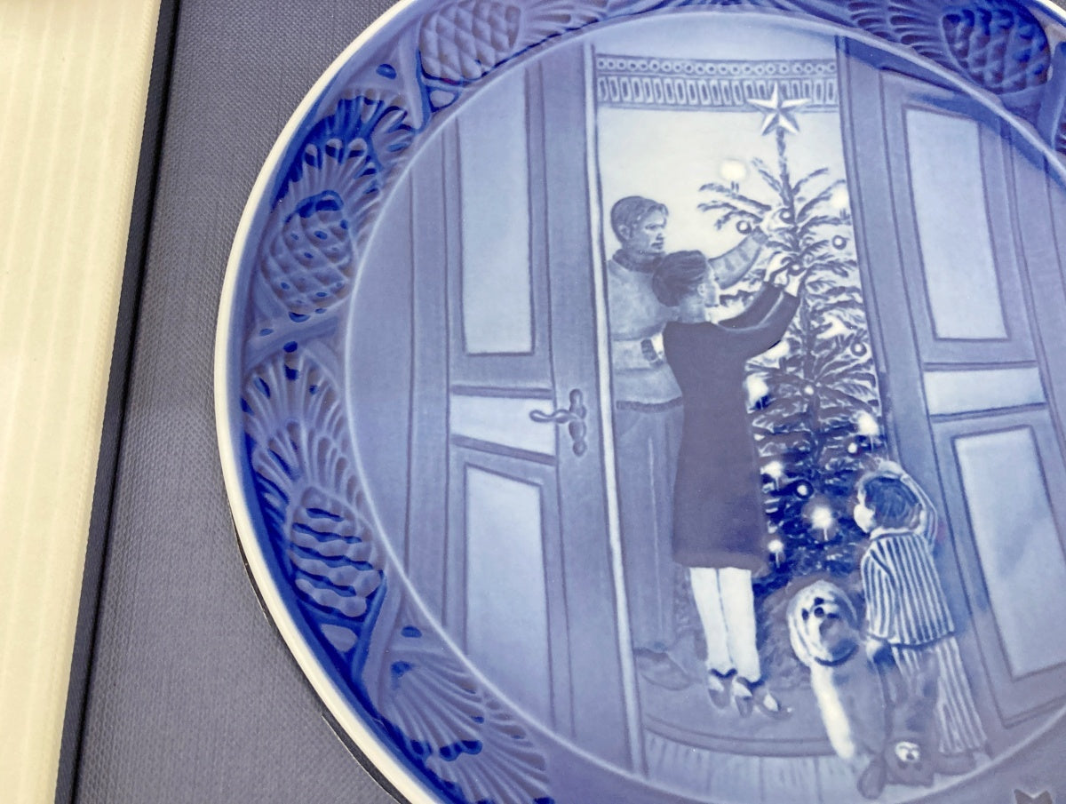 ROYAL COPENHAGEN イヤープレート 2024