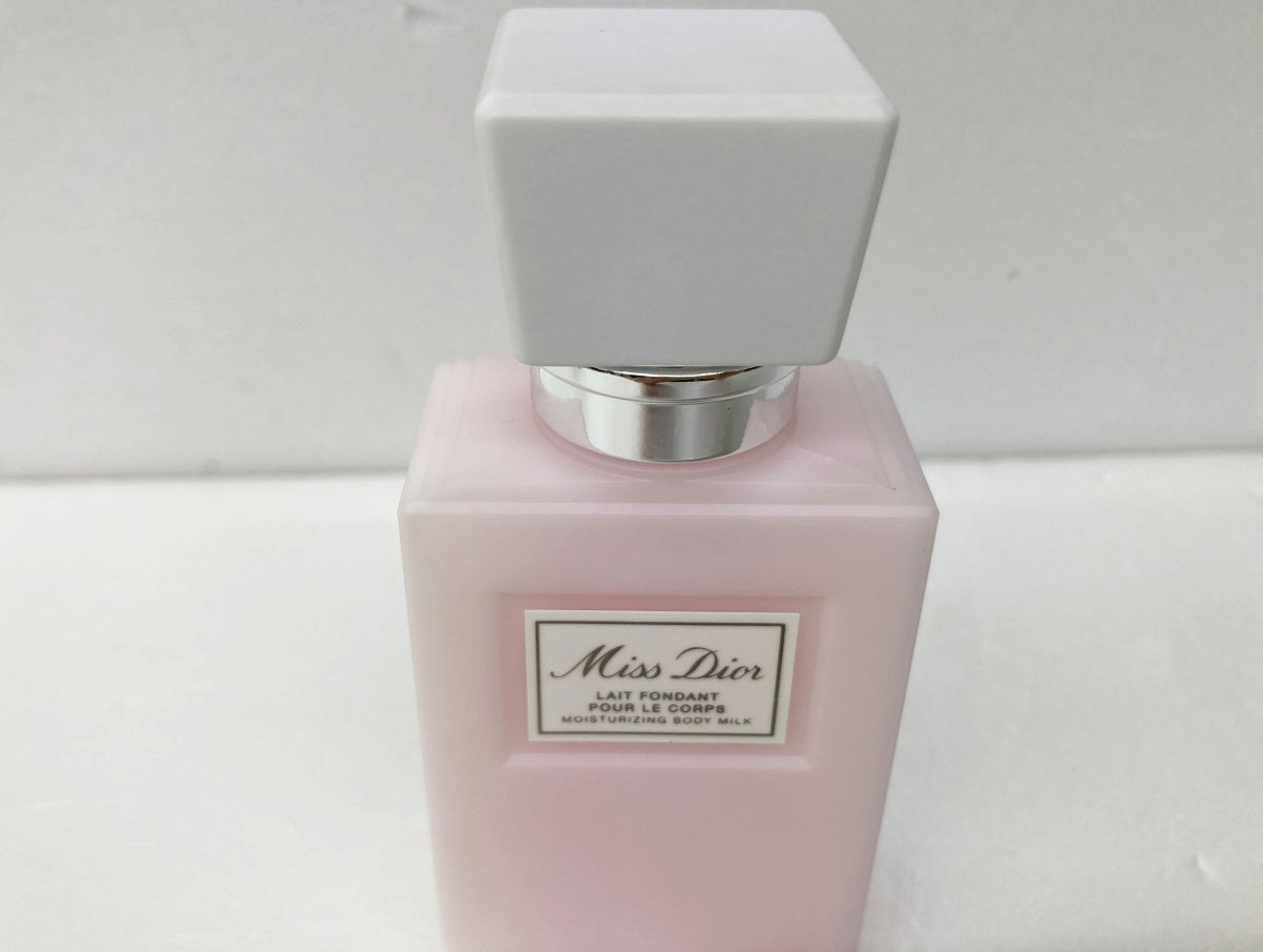 Miss Dior オードゥ パルファン コフレ
