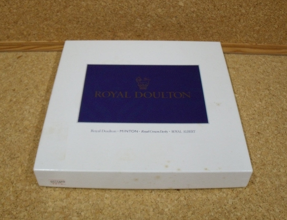 未使用!ミントン ハドンホール 50周年記念特別版 金彩BBプレート 27×24cm囗T巛