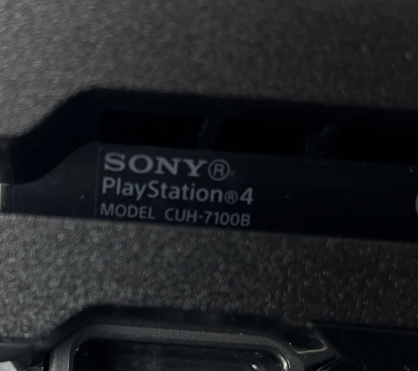 SONY ソニー PlayStation4 Pro 本体 CUH-7100B