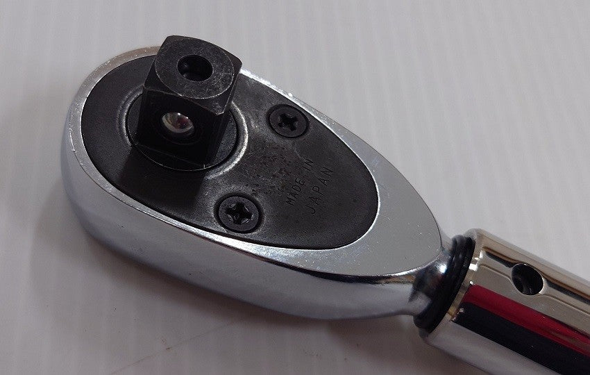中古美品 KTC プレセット型トルクレンチ CMPC2004 12.7sq(1/2) 囗T巛