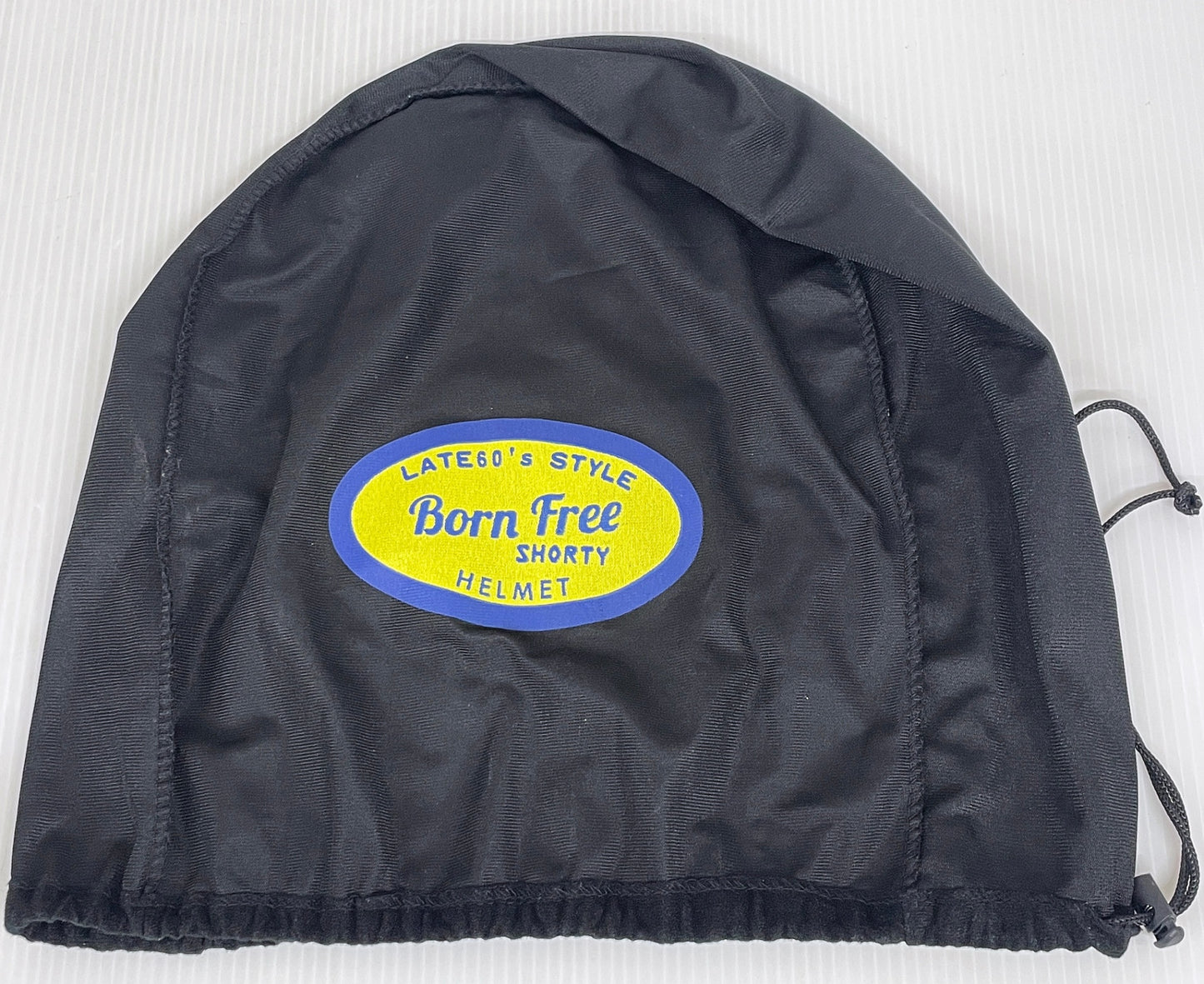 BORN FREE SHORTY ヘルメット アイボリーホワイト サイズM/L バイザー イヤーカバー 白黒チンカップ 収納袋付