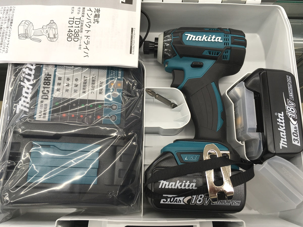 ※送料無料※ Makita 充電式インパクトドライバ TD149DRFX ブルー バッテリ2個 未開封品 囗G