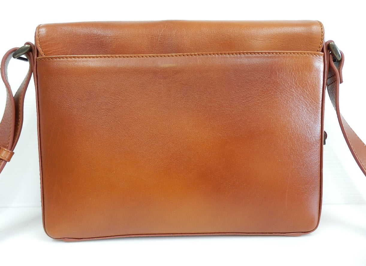 MOTHERHOUSE レザー ショルダーバッグ バングラデッシュ製 中古囗T巛