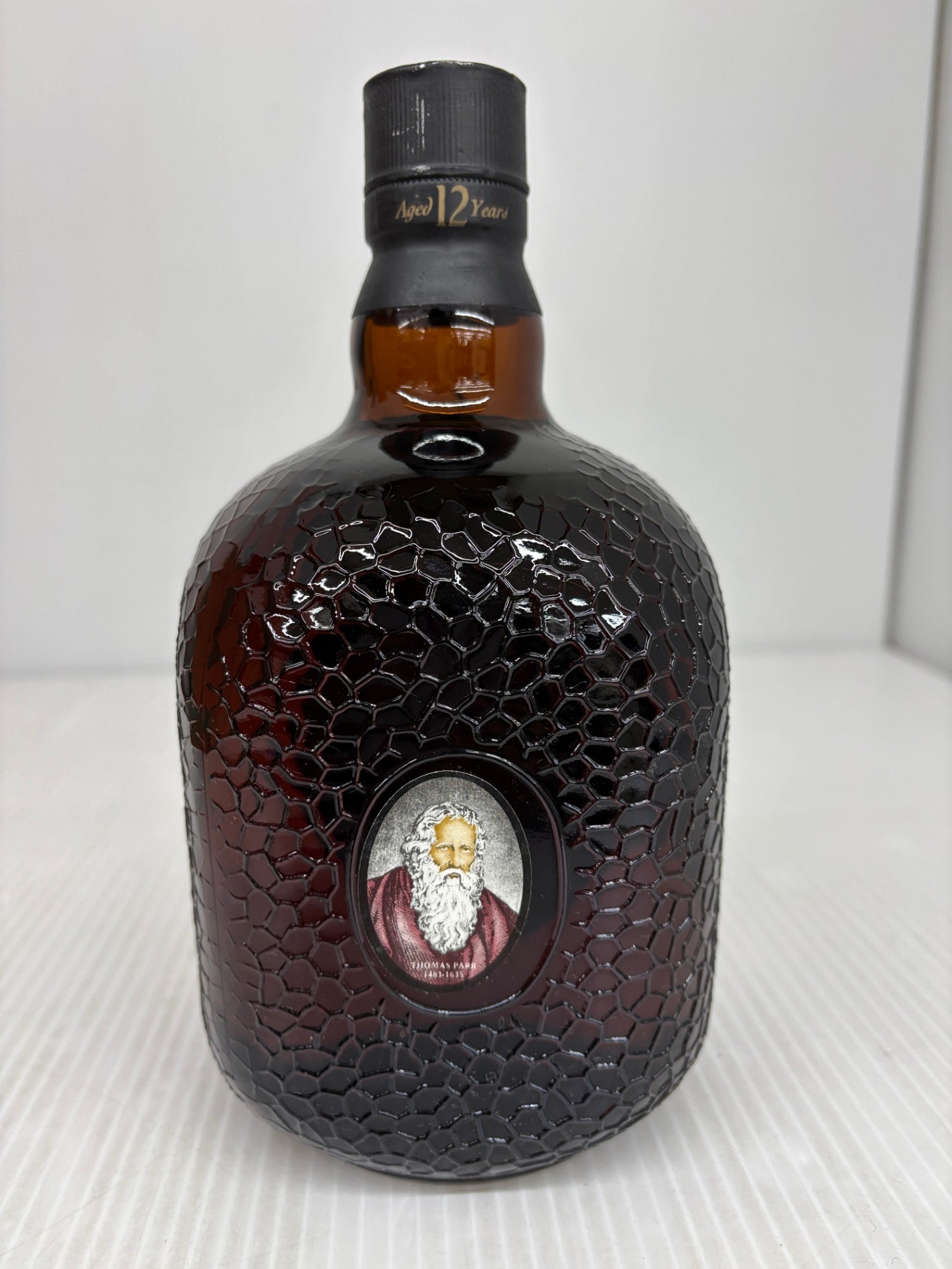 グランド オールド・パー デラックス 12年 ウイスキー Grand Old Parr De Luxe Aged 12Years Scotch Whisky　1000ml