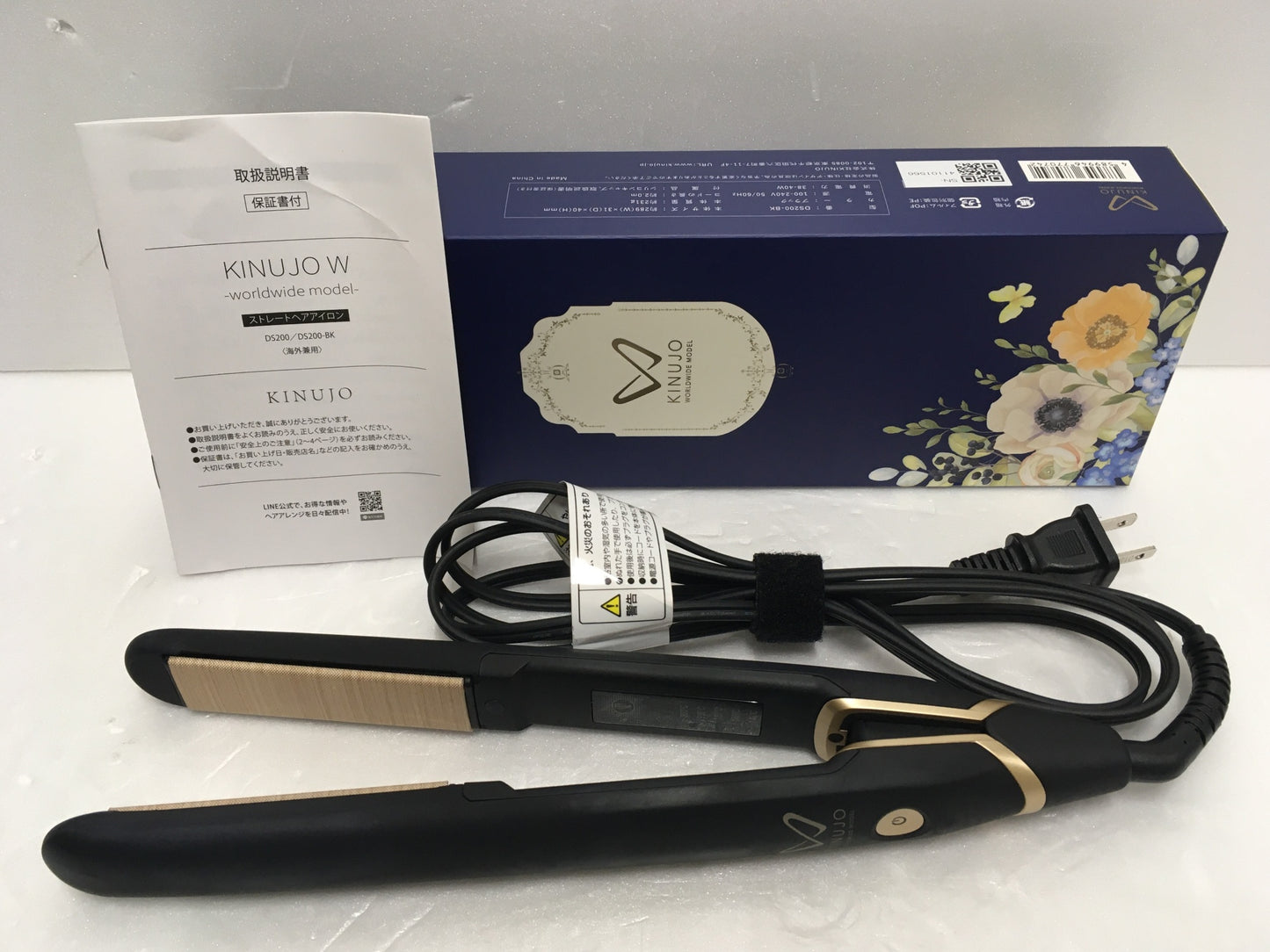 ※送料無料※ KINUJO ストレートヘアアイロン DS200-BK 絹女W 海外兼用 2024年製 中古 囗G