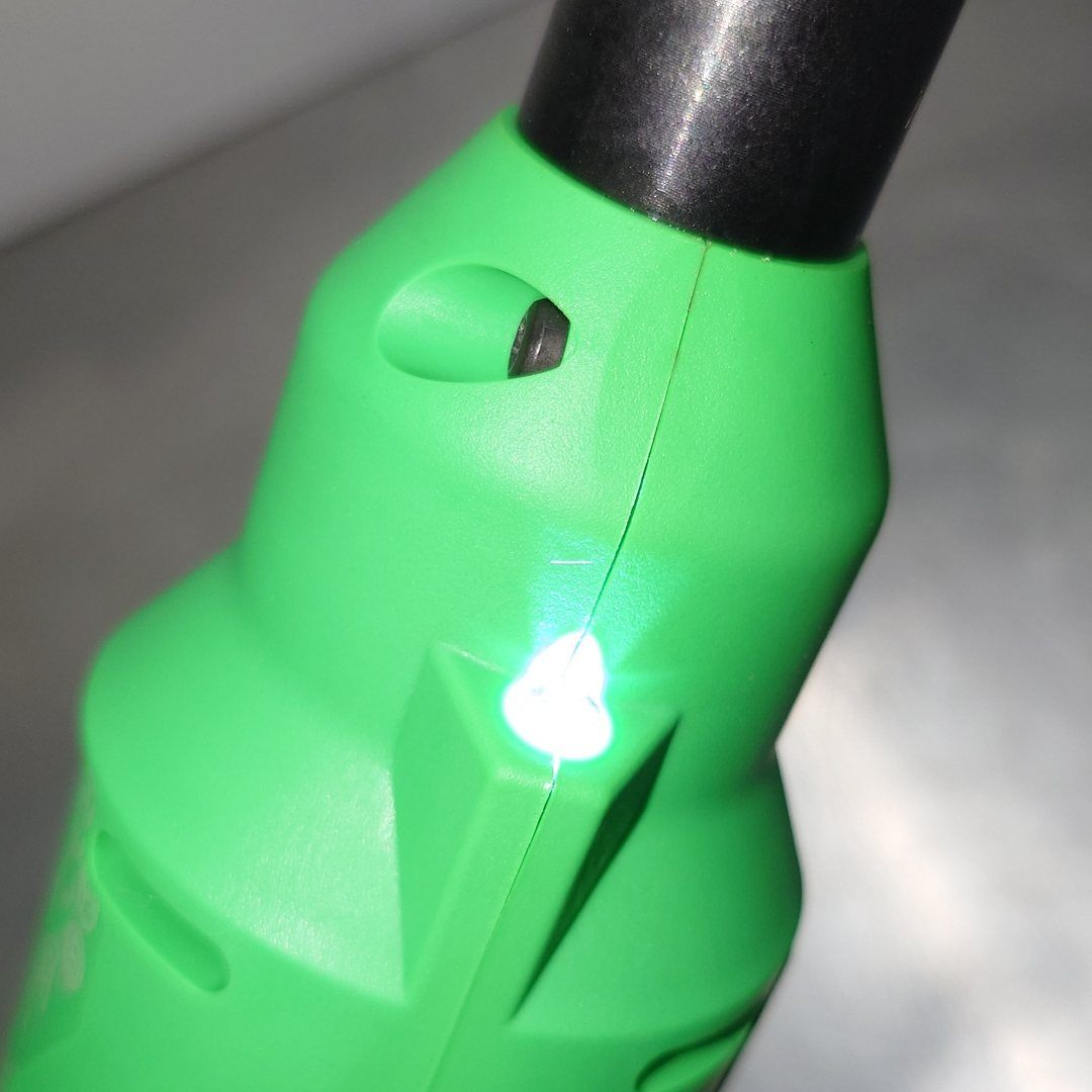 スナップオン　snap-on　(1/4)コードレスロングネックラチェット　並行輸入品　CTR817GDB GREEN　囗T巛