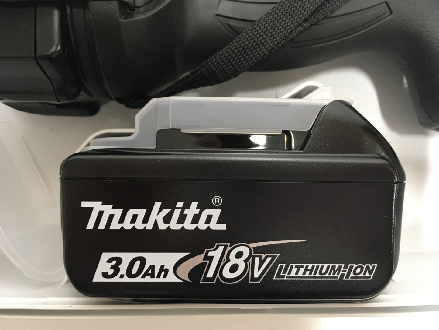 ※送料無料※ Makita 充電式インパクトドライバ TD149DRFXB ブラック 長期保管 未使用 囗G