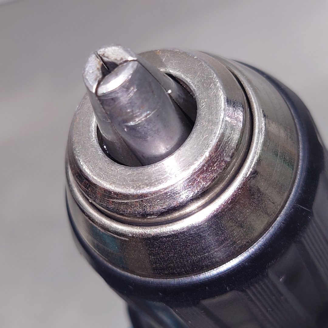 マキタ　Makita　18V充電式震動ドライバドリル　XPH12　囗T巛