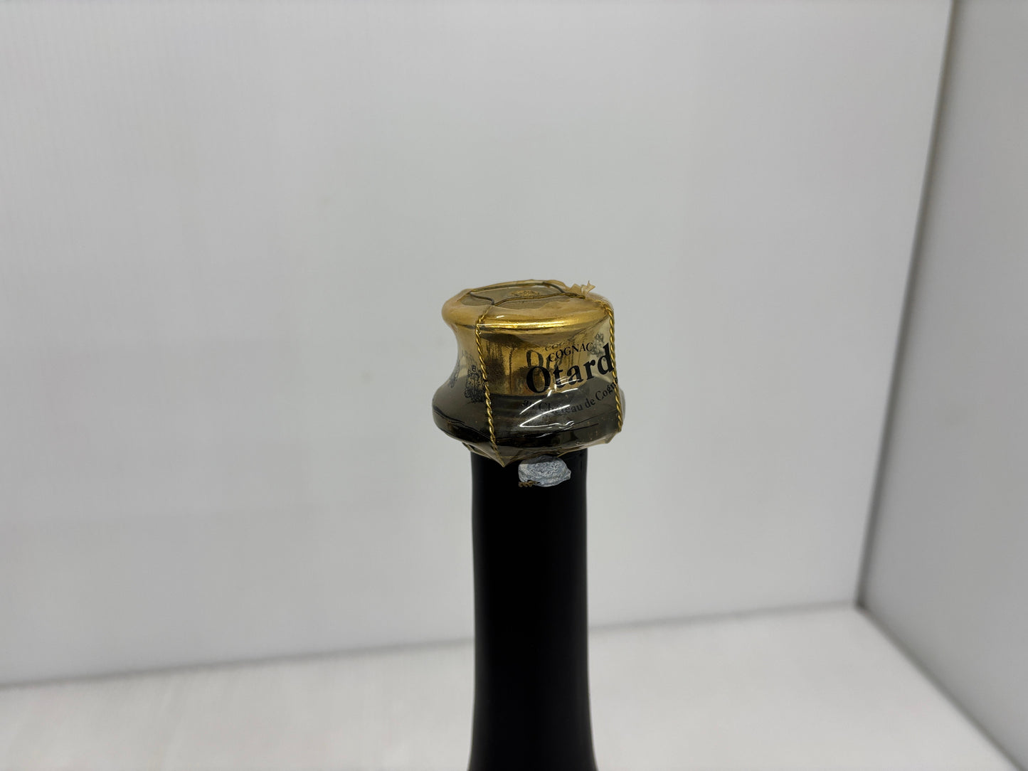 オタール XO コニャック ブランデー Otard COGNAC 700ml