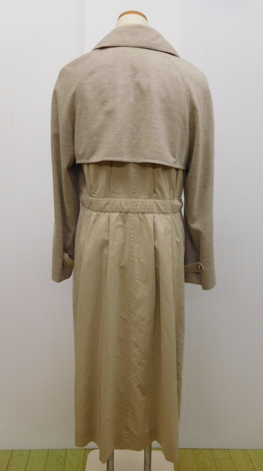 YUKI TORII トレンチコート ベージュ 22790401 ウール 日本製 size:38 中古 シミあり囗T巛
