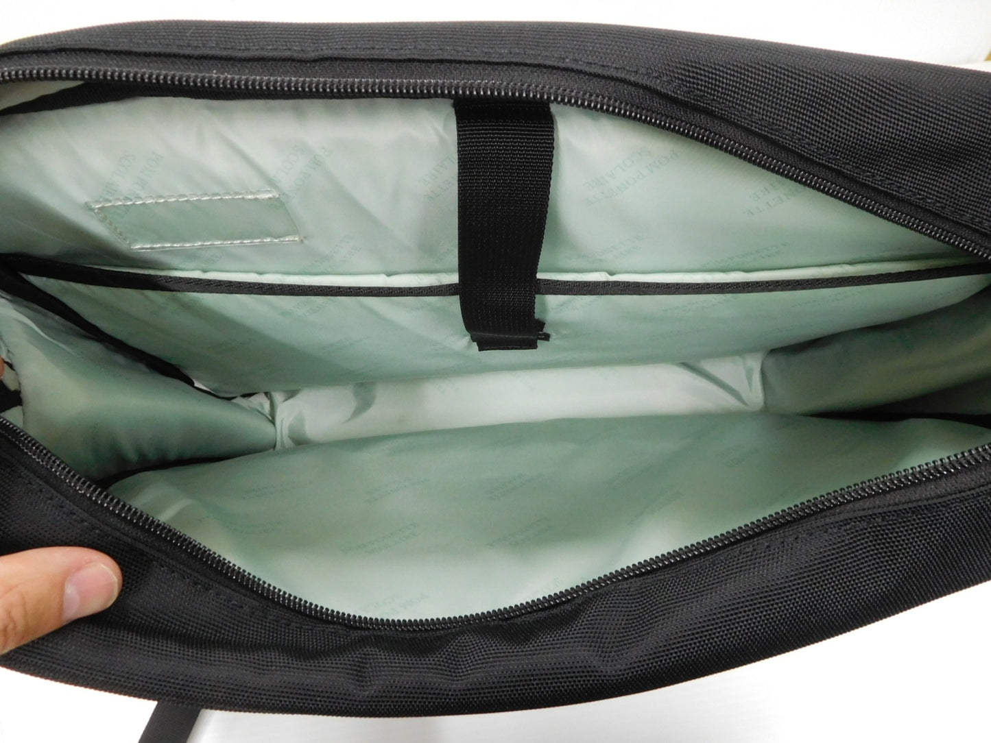 POM PONETTE ポンポネット 横型スクールリュック 14L 4933404-130 ブラック 中古囗T巛