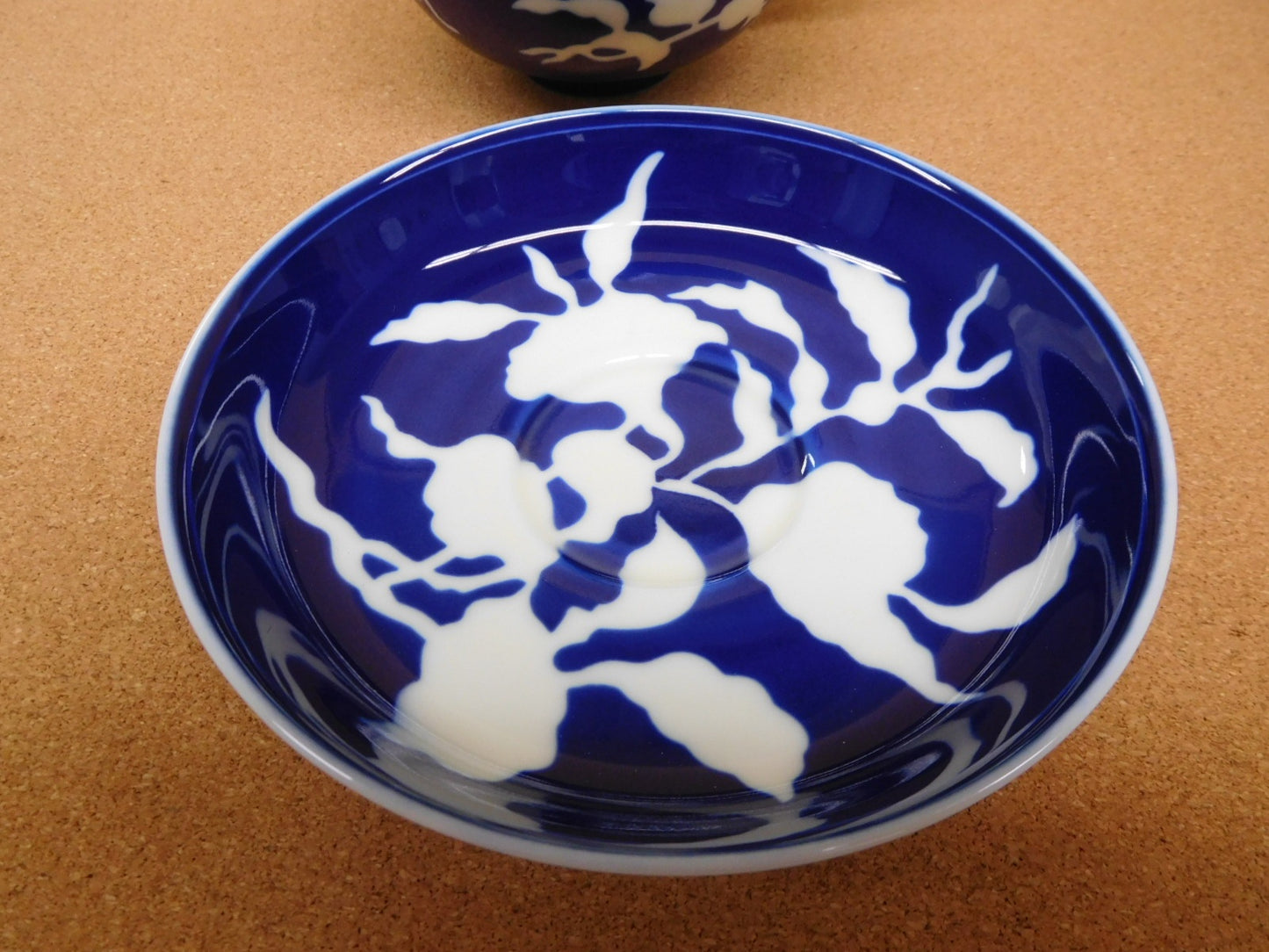 送料無料 深川製磁 草花俺枝盛皿ペア紅茶セット囗T巛