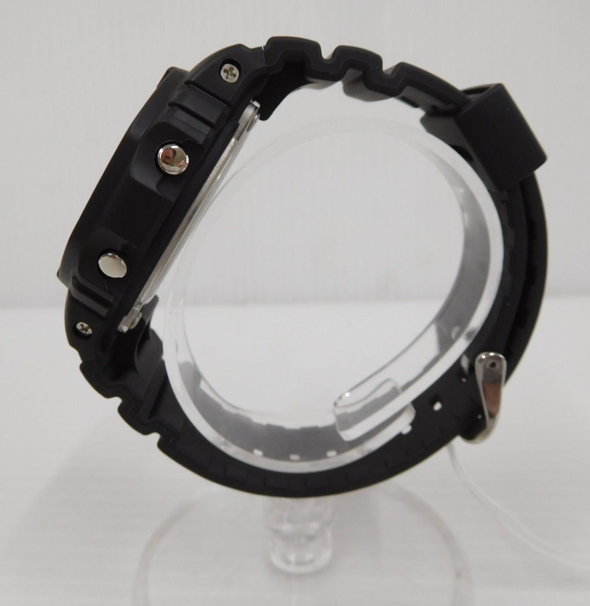 美品！CASIO カシオ G-SHOCK デジタル腕時計 DW-5600UE-1JF 説明書・箱あり囗T巛