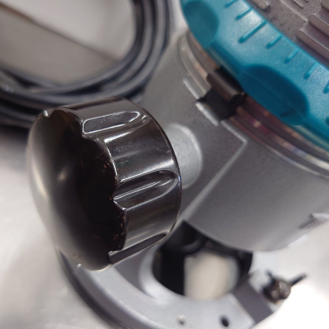 マキタ　Makita　12mm軸電動ルータ　3600HA　囗T巛