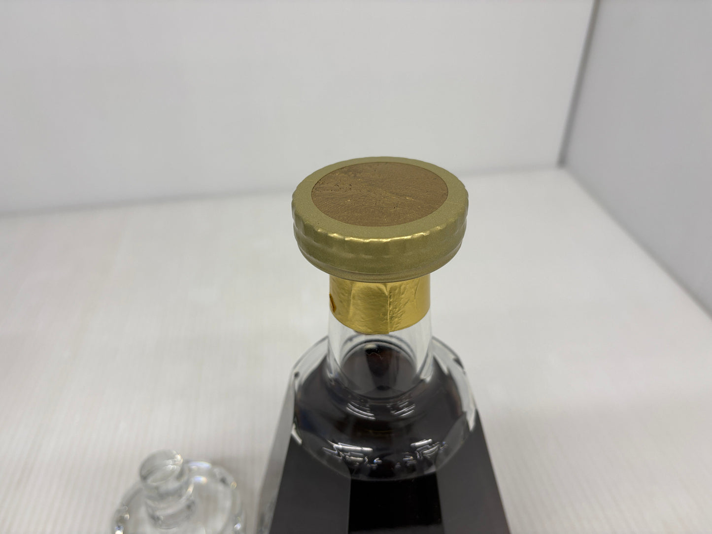 COURVOISIER Napoleon Baccarat crystal decanter クルボアジェ ナポレオン バカラボトル コニャック ブランデー 替栓あり