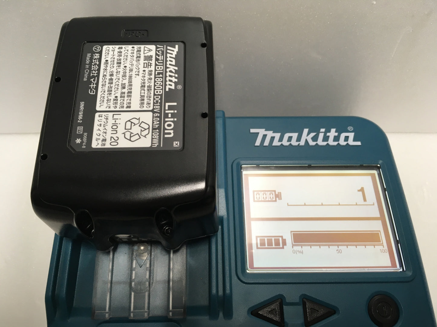 ※送料無料※ Makita マキタ BL1860B 純正 リチウムイオンバッテリー 18V 6.0Ah 3個セット 未使用相当 囗G