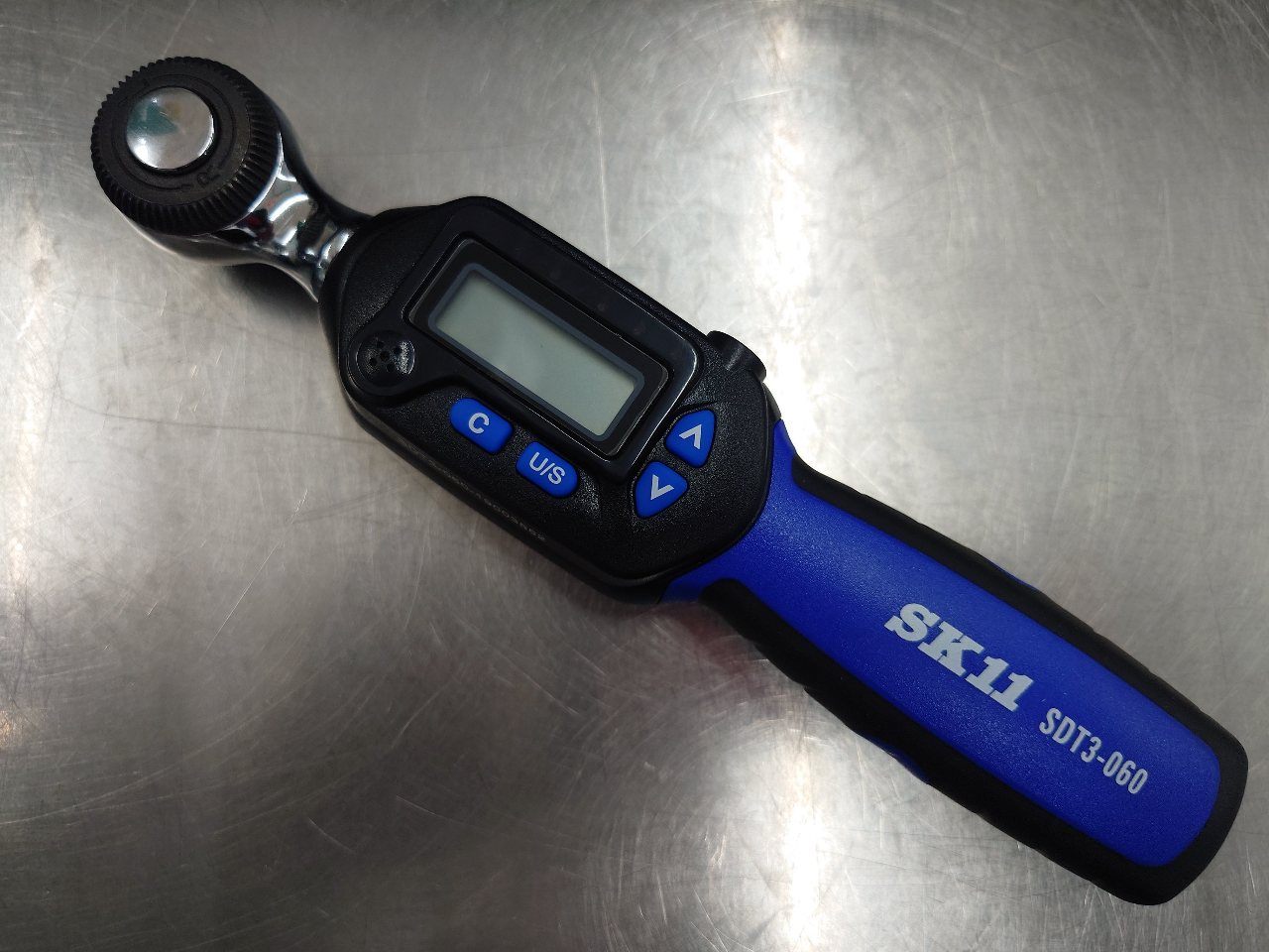 藤原産業　SK11　9.5sq(3/8)デジタルトルクレンチ　SDT3-060　未使用品　囗T巛