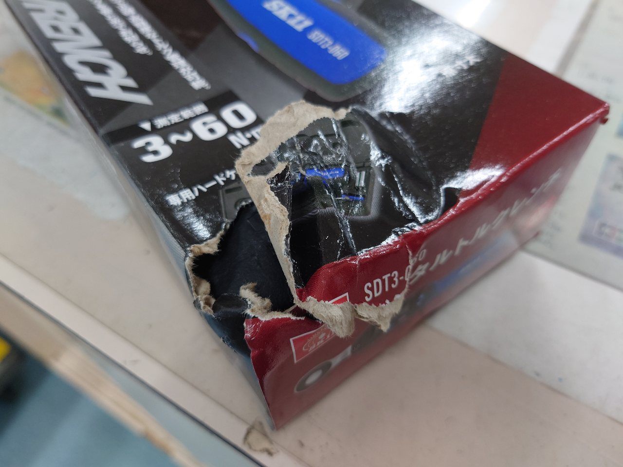藤原産業　SK11　9.5sq(3/8)デジタルトルクレンチ　SDT3-060　未使用品　囗T巛