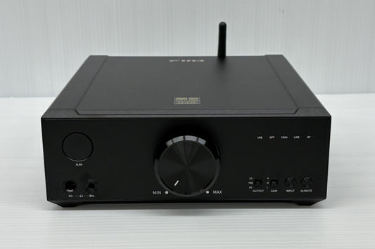 送料無料 FIIO デスクトップヘッドホンアンプ K9 AKM囗T巛