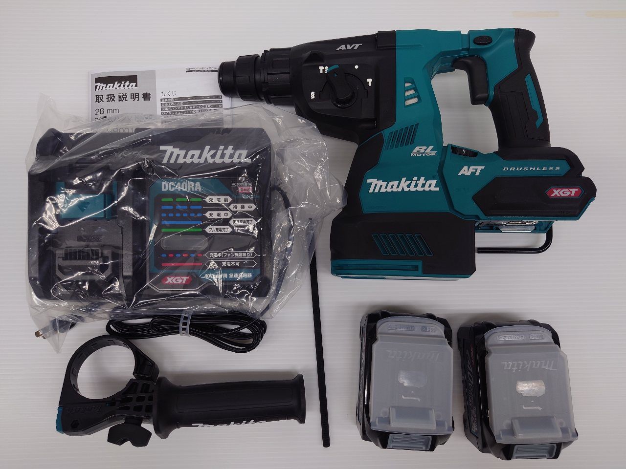 マキタ　Makita　28mm充電式ハンマドリル　HR001GRDX　未使用品　囗T巛
