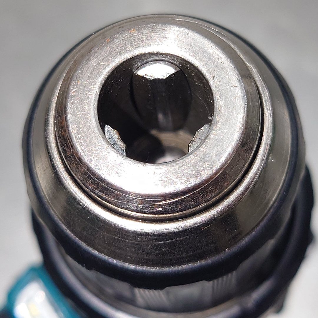 マキタ　Makita　18V充電式震動ドライバドリル　XPH12　囗T巛