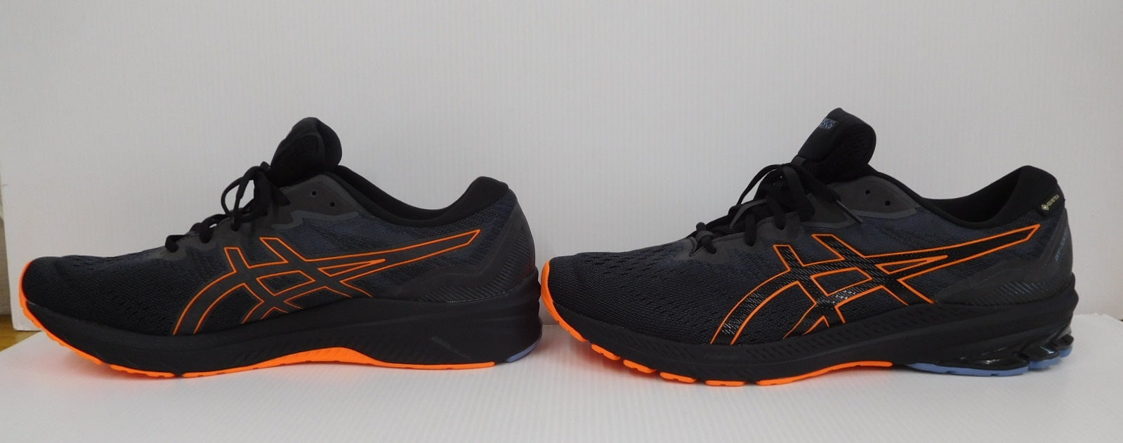 ASICS アシックス ランニングシューズ GT-1000 11 GTX 1011B447